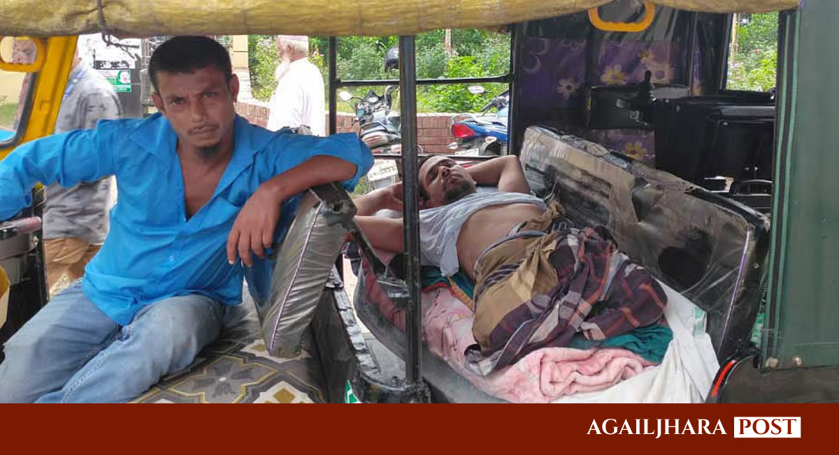 মাদক মামলা: বরিশালে দুই পা হারানো দণ্ডিত আসামি কারাগারে
